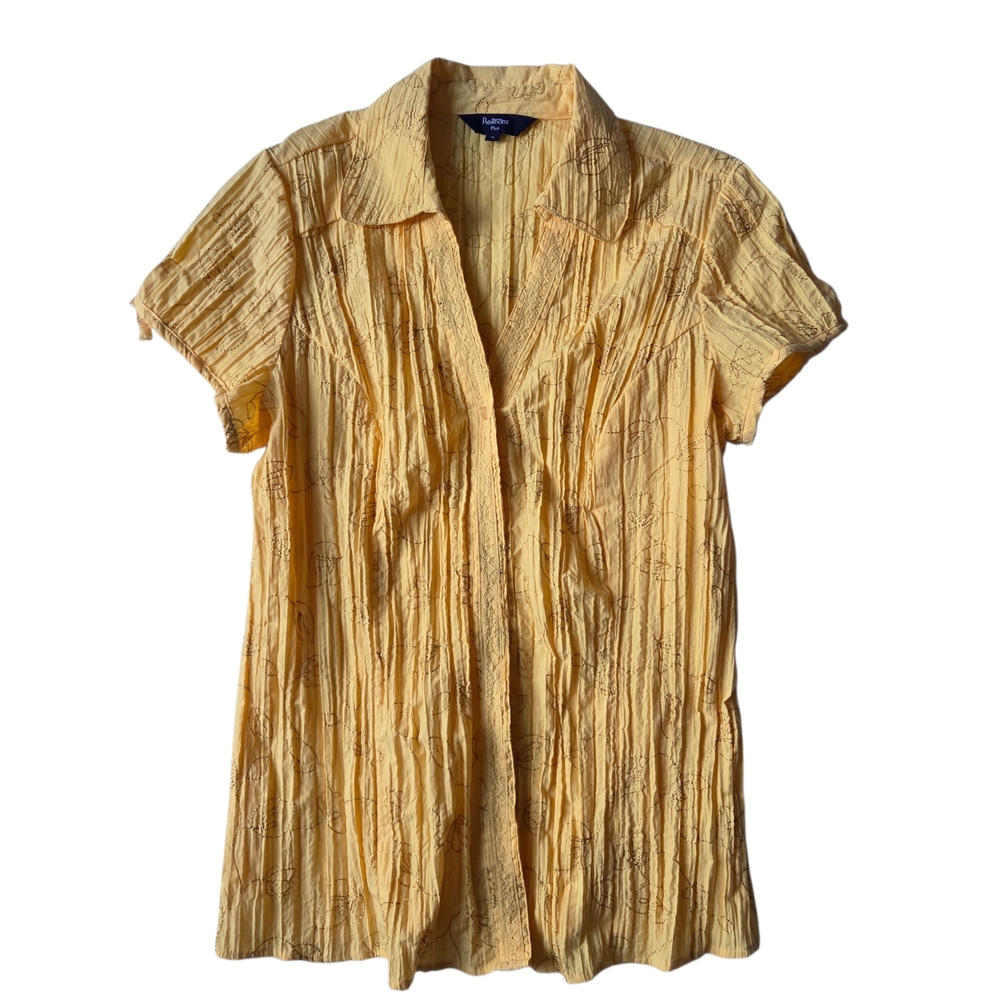 Reitmans Embroided Cottagecore Yellow Button Down Shirt 19.5in P2P